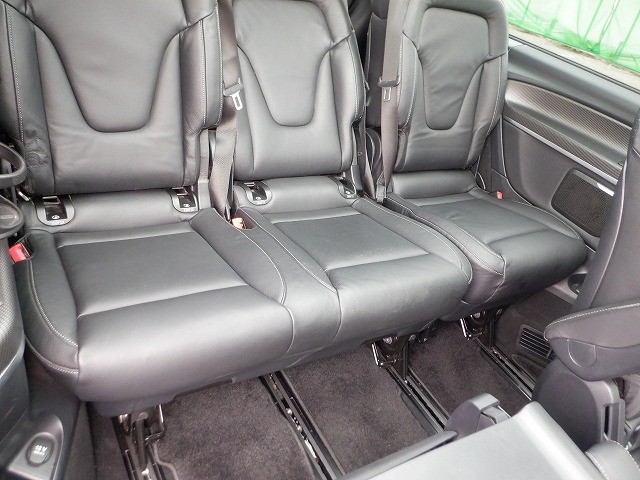 MERCEDES BENZ V CLASS 2018 Image 22