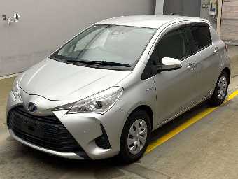 TOYOTA VITZ 2018 Image 1