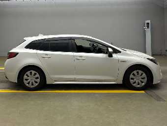 TOYOTA COROLLA TOURING 2020 Image 6