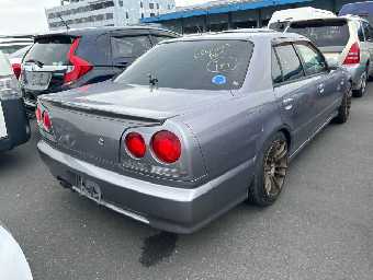NISSAN SKYLINE 2000 Image 4
