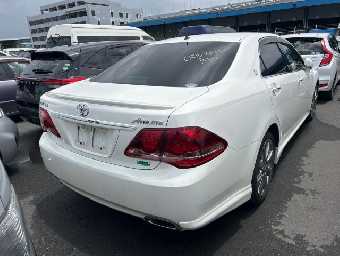 TOYOTA CROWN 2008 Image 4