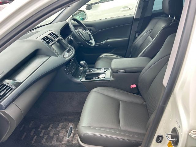 TOYOTA CROWN 2008 Image 28