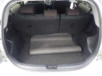 TOYOTA AQUA 2012 Image 7