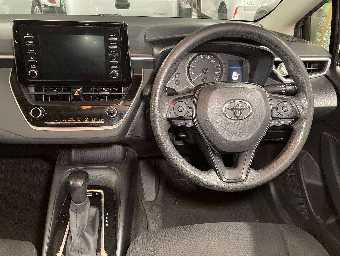TOYOTA COROLLA TOURING 2020 Image 6