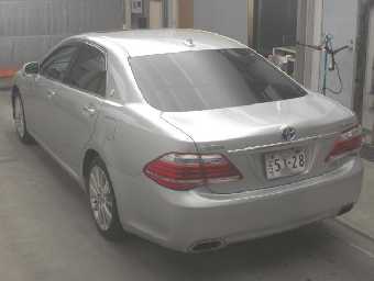 TOYOTA CROWN 2010 Image 2