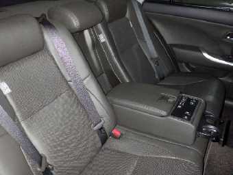 TOYOTA CROWN 2010 Image 8