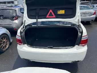 TOYOTA CROWN HYBRID 2012 Image 7