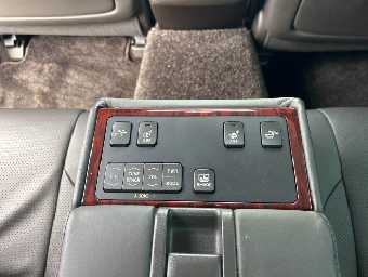 TOYOTA CROWN HYBRID 2012 Image 24