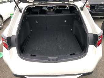 TOYOTA COROLLA TOURING 2020 Image 7