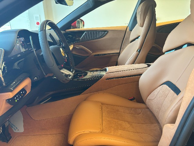 FERRARI PUROSANGUE 2024 Image 28