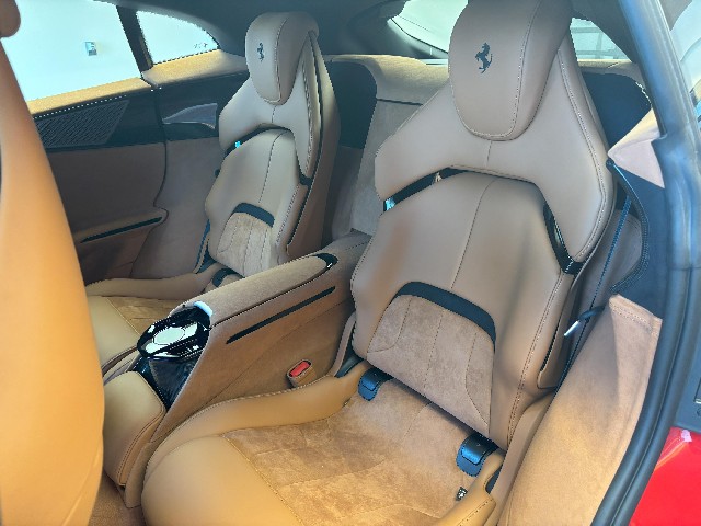 FERRARI PUROSANGUE 2024 Image 32