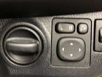 TOYOTA VITZ 2018 Image 7