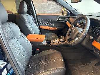 MITSUBISHI OUTLANDER PHEV 2024 Image 14