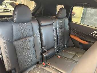 MITSUBISHI OUTLANDER PHEV 2024 Image 18