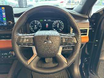 MITSUBISHI OUTLANDER PHEV 2024 Image 31