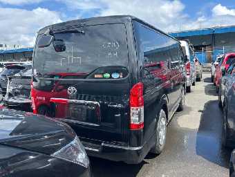 TOYOTA REGIUSACE 2019 Image 4