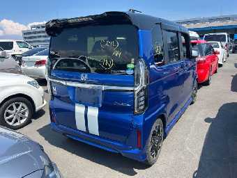 HONDA N-BOX CUSTOM 2020 Image 4