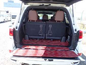 TOYOTA LAND CRUISER 2020 Image 29