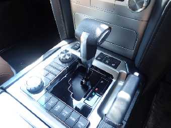 TOYOTA LAND CRUISER 2020 Image 39