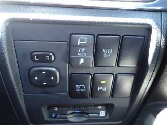TOYOTA LAND CRUISER 2020 Image 54