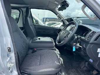 TOYOTA REGIUSACE 2019 Image 11