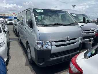 TOYOTA REGIUSACE 2019 Image 2