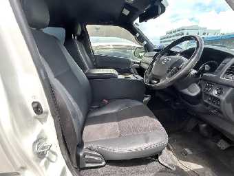 TOYOTA REGIUSACE 2019 Image 21