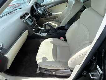 LEXUS IS 2010 Image 12