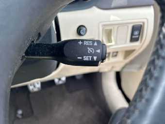 LEXUS IS 2010 Image 16
