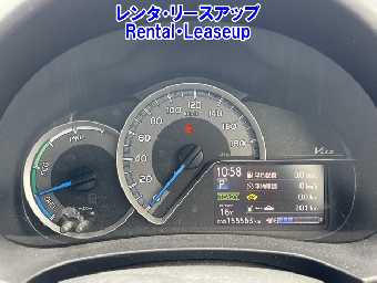 TOYOTA VITZ 2018 Image 6