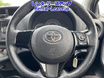 TOYOTA VITZ 2018 Image 7