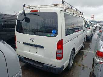 TOYOTA REGIUSACE 2019 Image 4