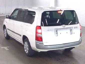 TOYOTA SUCCEED 2014 Image 2