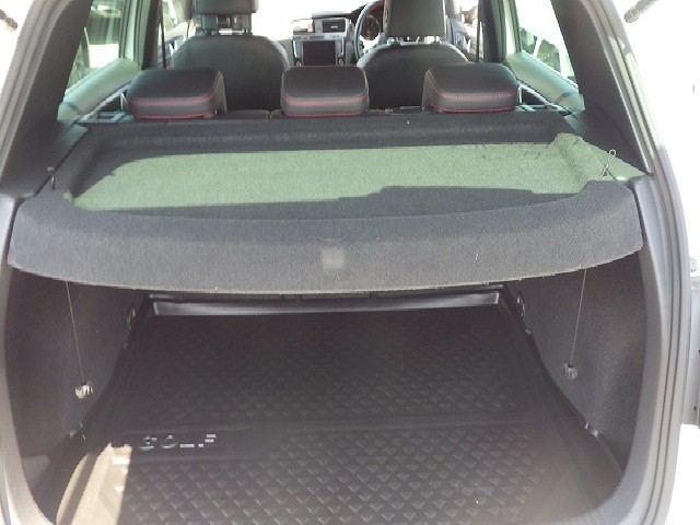 VOLKSWAGEN GOLF GTI 2014 Image 23