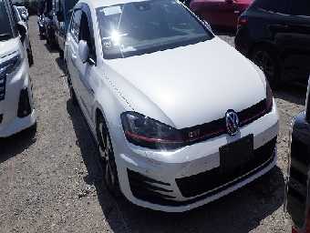 VOLKSWAGEN GOLF GTI 2014 Image 2