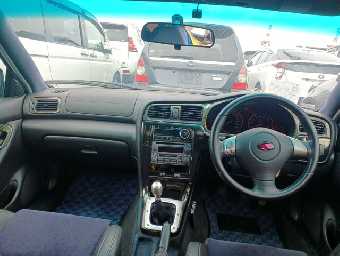 SUBARU LEGACY B4 2000 Image 9