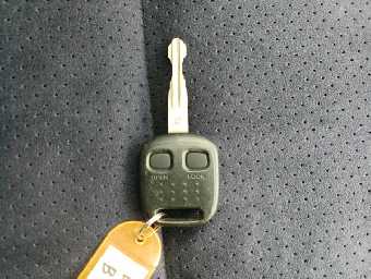 SUBARU LEGACY B4 2000 Image 16