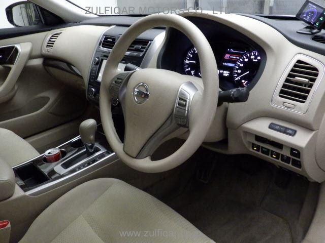 NISSAN TEANA 2018 Image 12