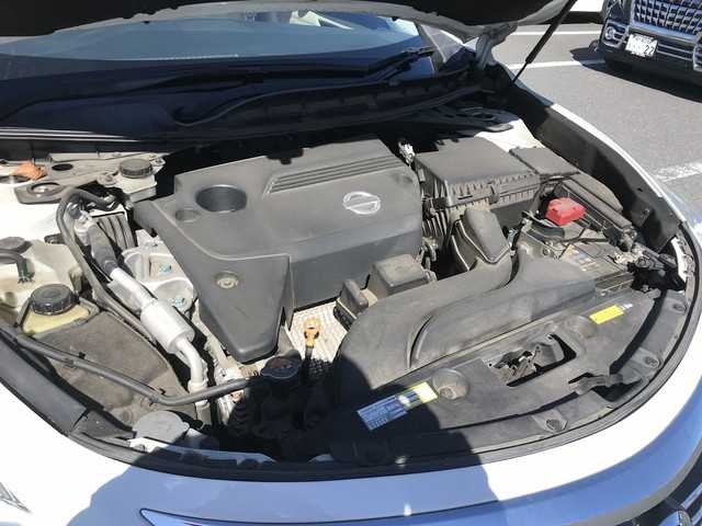 NISSAN TEANA 2018 Image 24