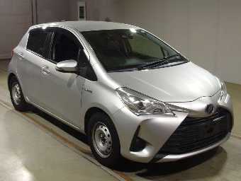 TOYOTA VITZ 2019 Image 3