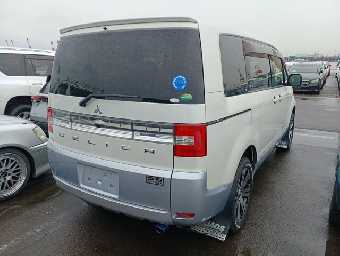 MITSUBISHI DELICA D:5 2014 Image 4