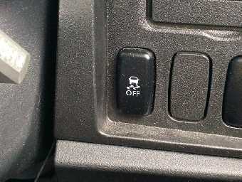 MITSUBISHI DELICA D:5 2014 Image 18