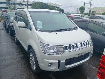 MITSUBISHI DELICA D:5 2014 Image 2