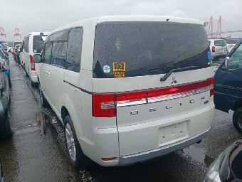 MITSUBISHI DELICA D:5 2014 Image 3