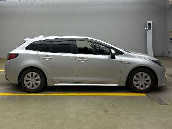 TOYOTA COROLLA TOURING 2020 Image 6
