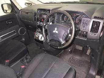 MITSUBISHI DELICA D:5 2016 Image 3