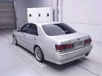 TOYOTA CROWN 2001 Image 2