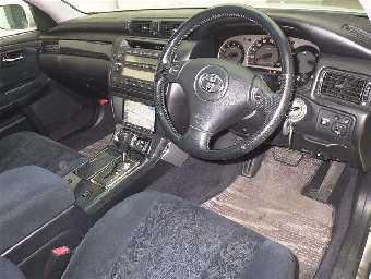 TOYOTA CROWN 2001 Image 3