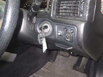 TOYOTA CROWN 2001 Image 8