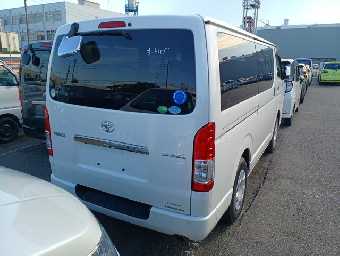 TOYOTA HIACE 2021 Image 3